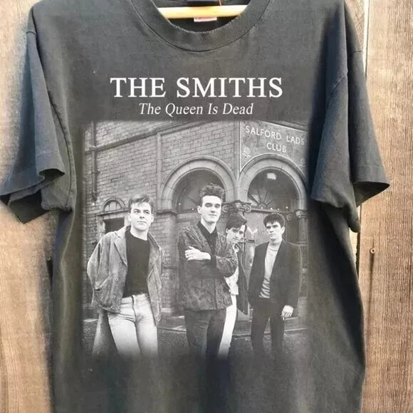Camiseta Gótica de Verão Nova  - Poster Men Fashion avaliação e preço